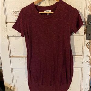 Comfy long knit mudd top